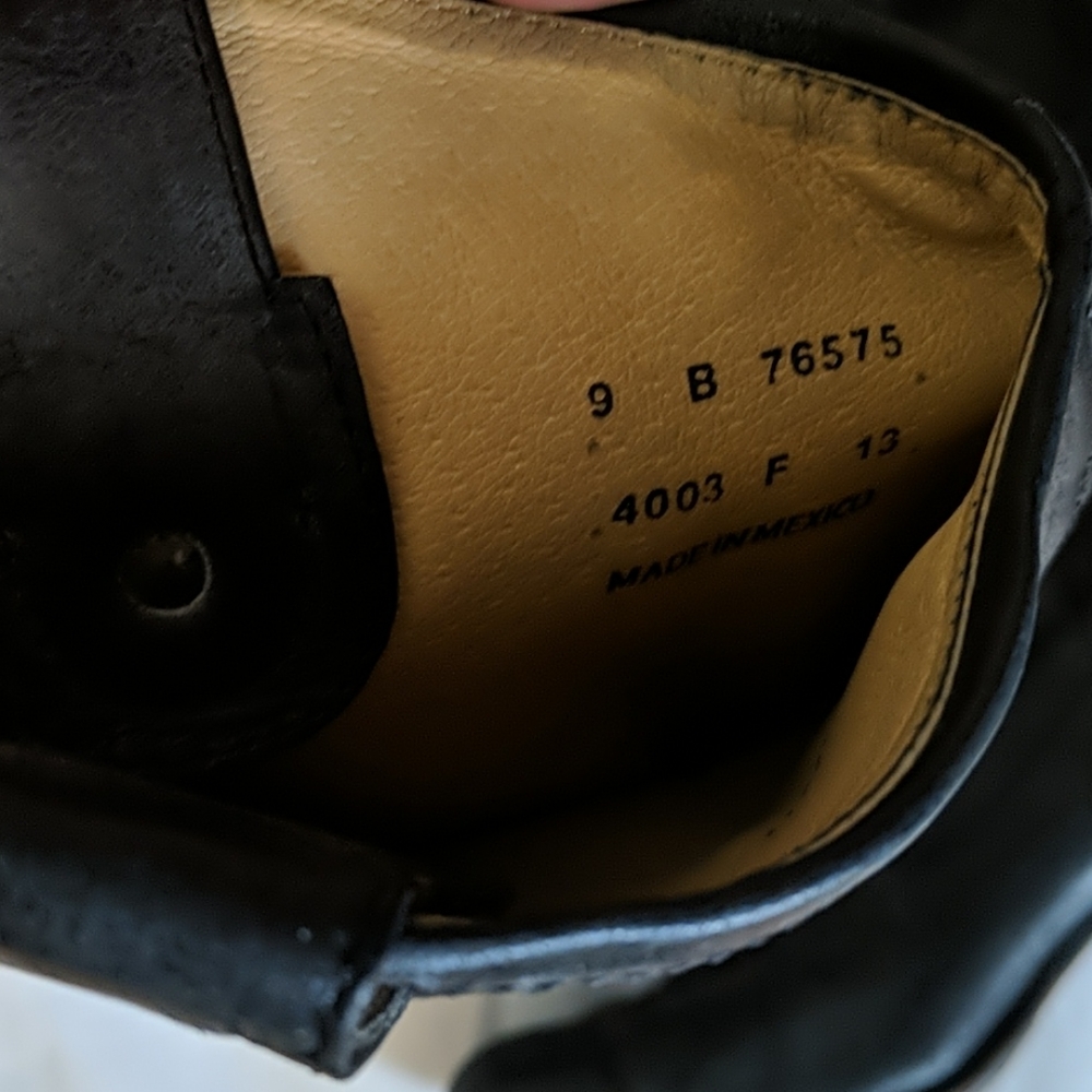 Frye 'Jackie Button' Black Leather Riding Boots - Picture 3 of 4